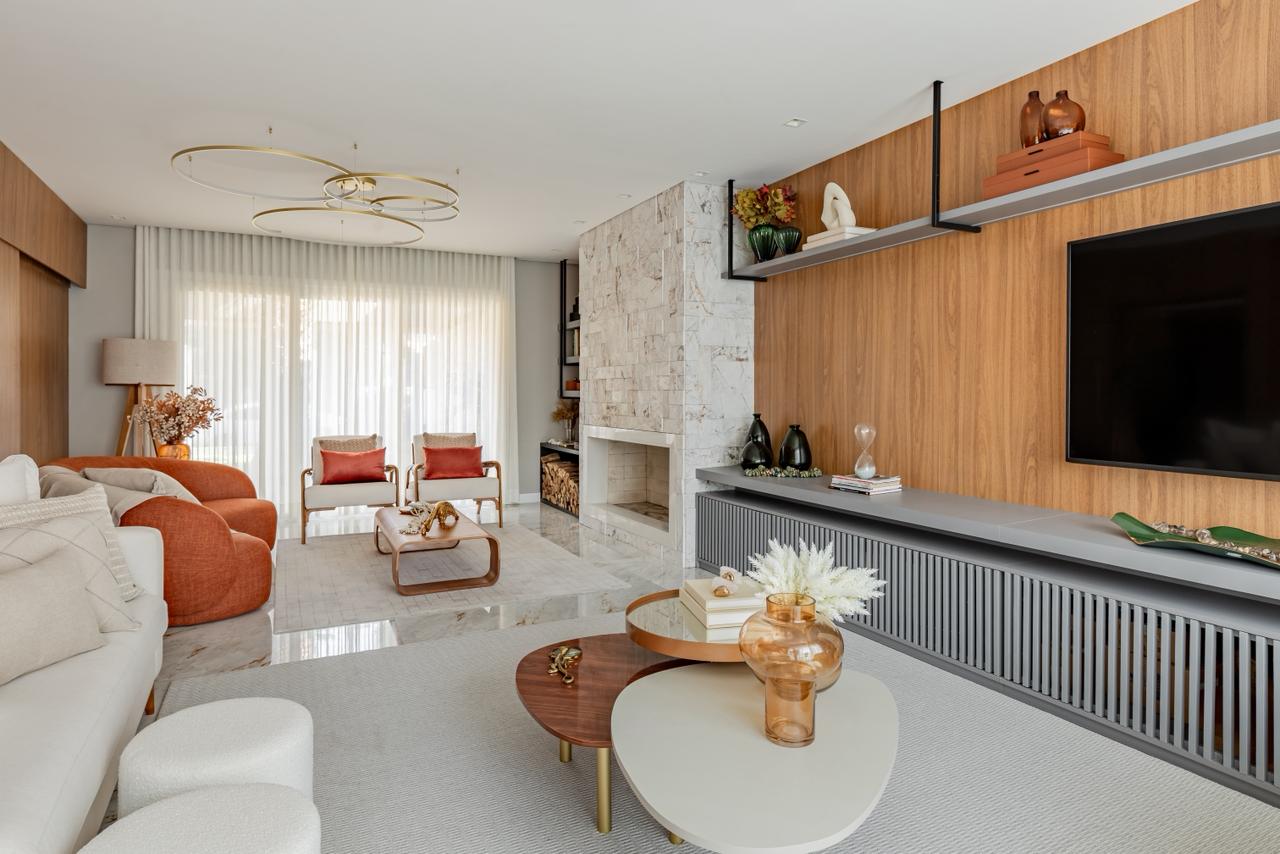 Sala de jantar com pendentes